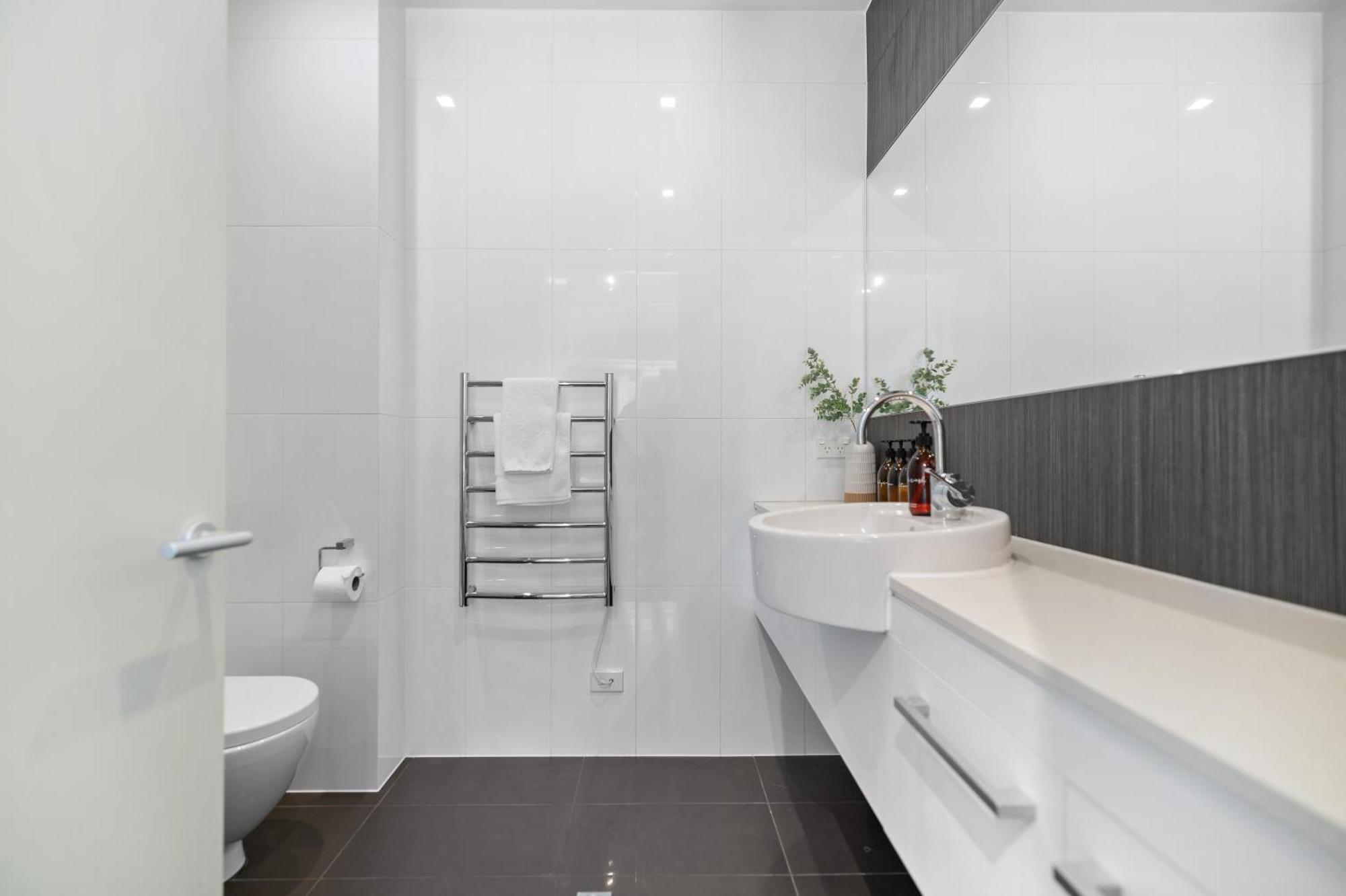 Ferienwohnung Stylish Haven Luxury Interiors In Prime Location Queenstown Exterior foto
